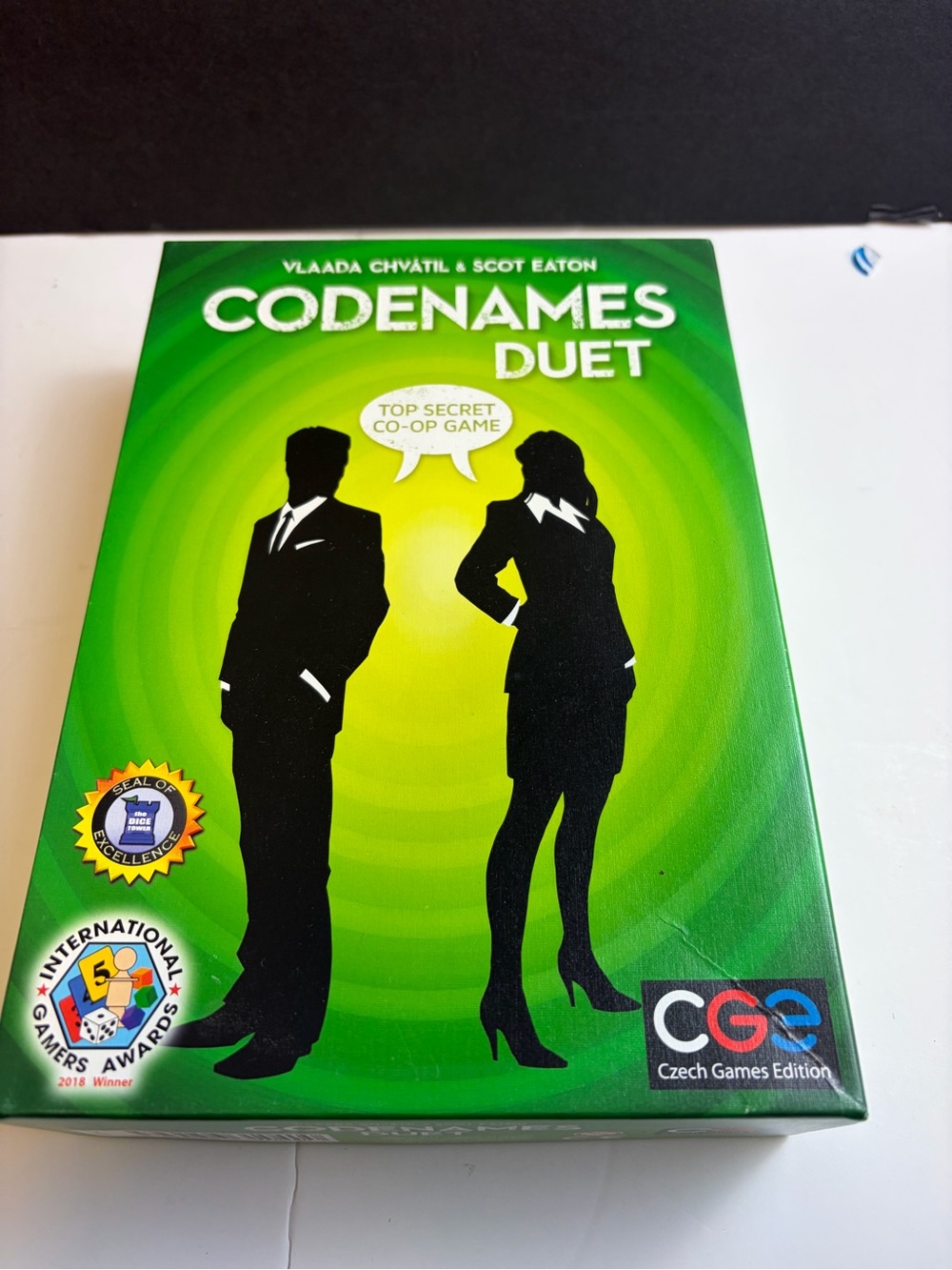 Codenames Duet - Green Cooperative Word Game